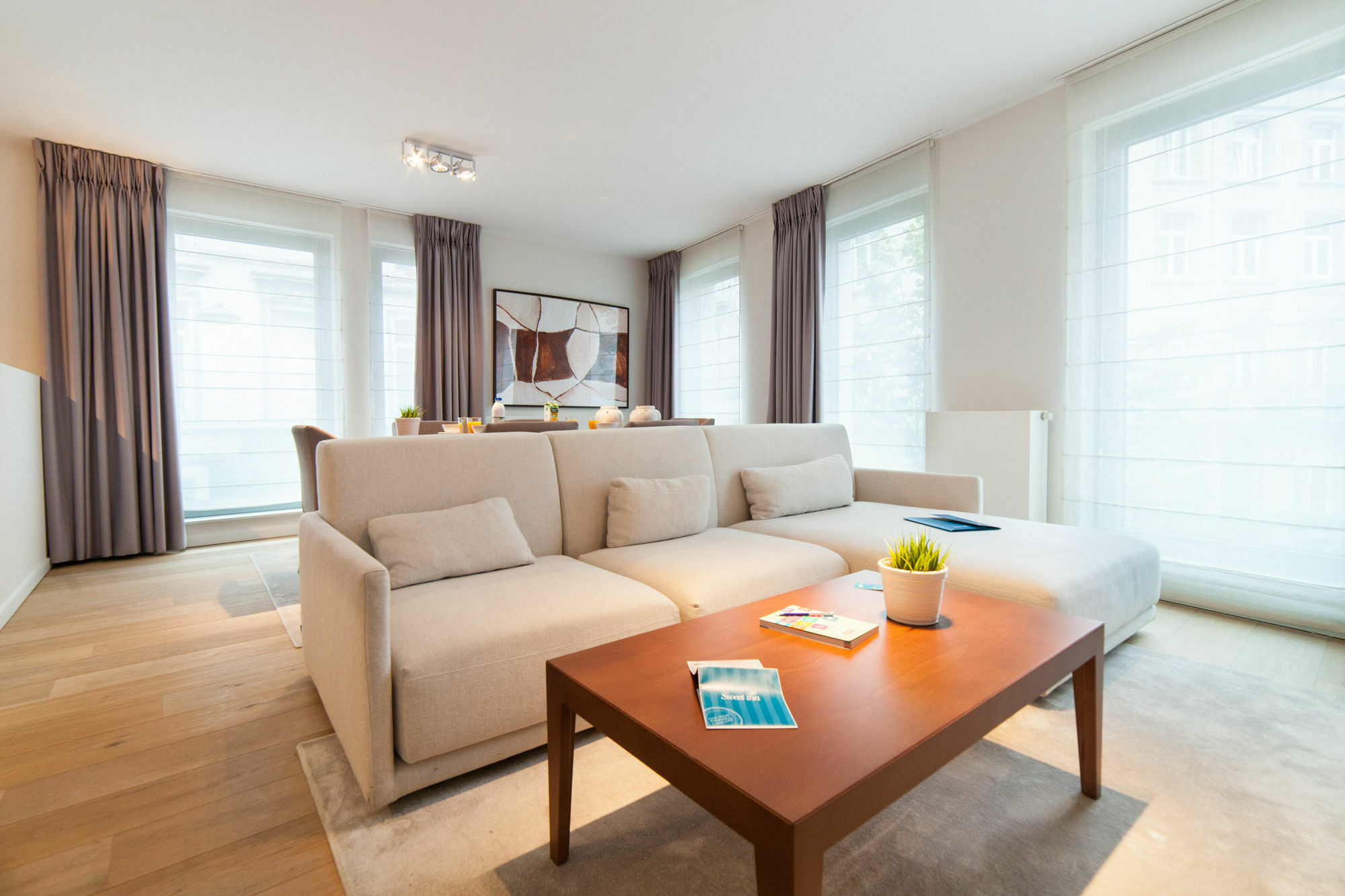 Sweet Inn Apartments - Major Rene Dubreucq Brussels Luaran gambar